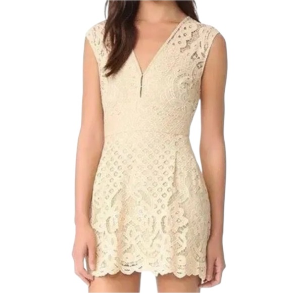 Free People One Million Lovers Beige Cream Lace Mini Dress Size 6 - Picture 2 of 12